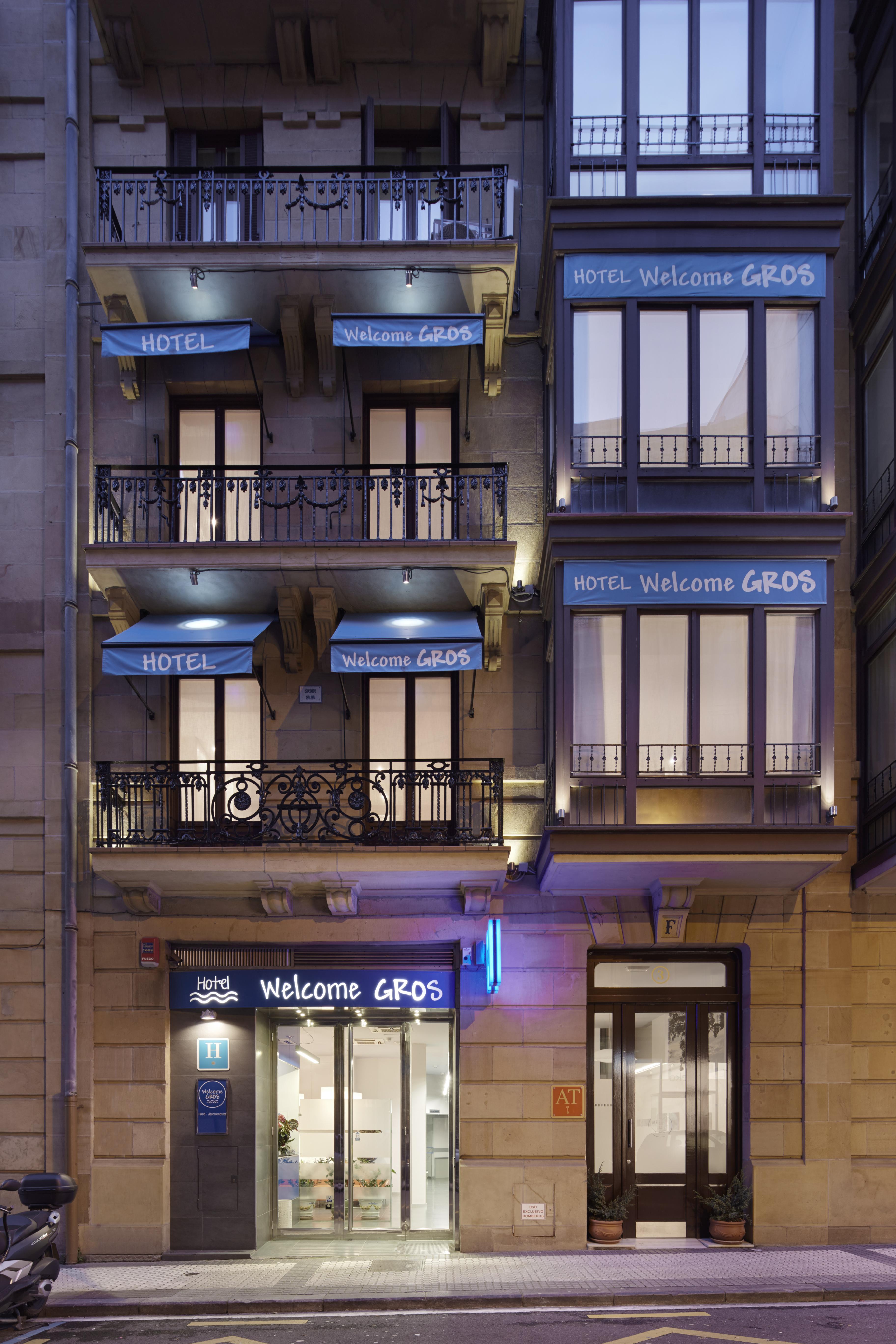 Welcome Gros Hotel San Sebastian Exterior photo