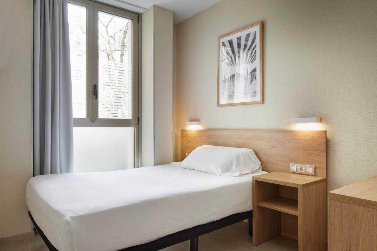 Welcome Gros Hotel San Sebastian Exterior photo